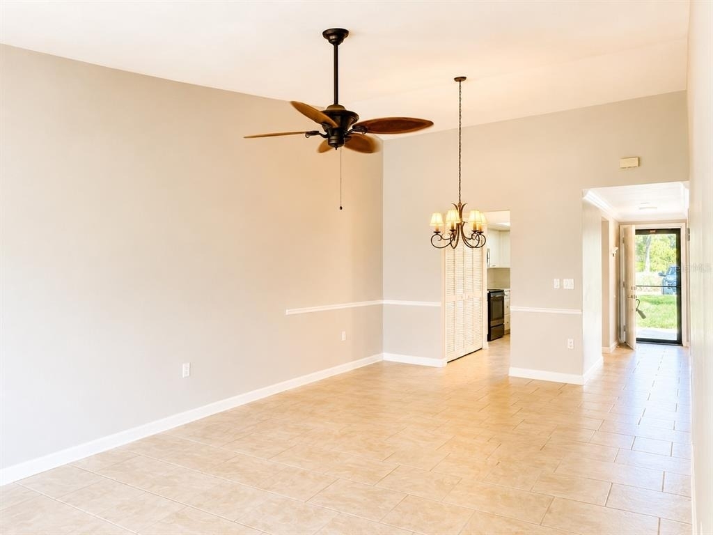 3625 Longmeadow - Photo 15