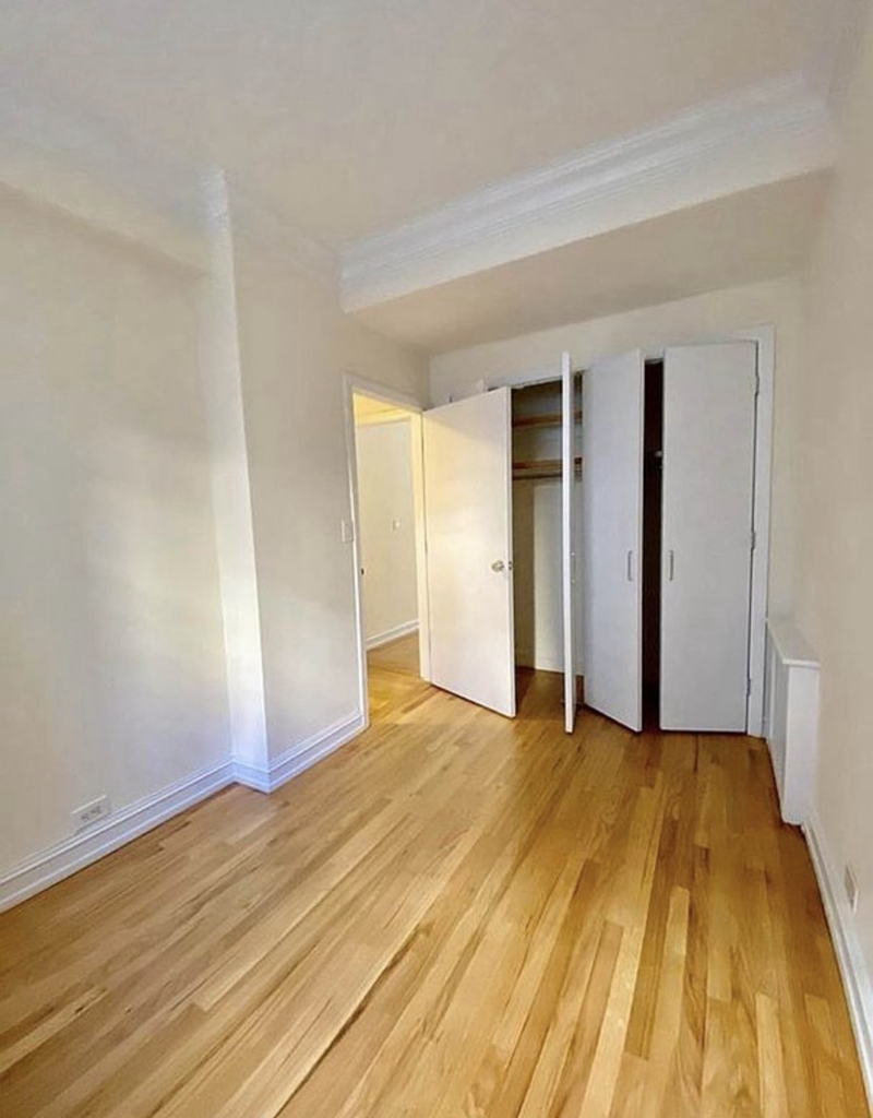235 East 46th Street - Photo 1
