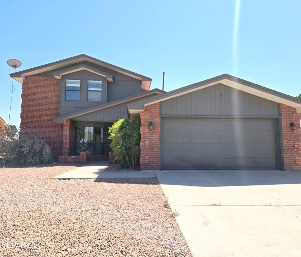 11920 Pueblo Del Rio Way - Photo 0