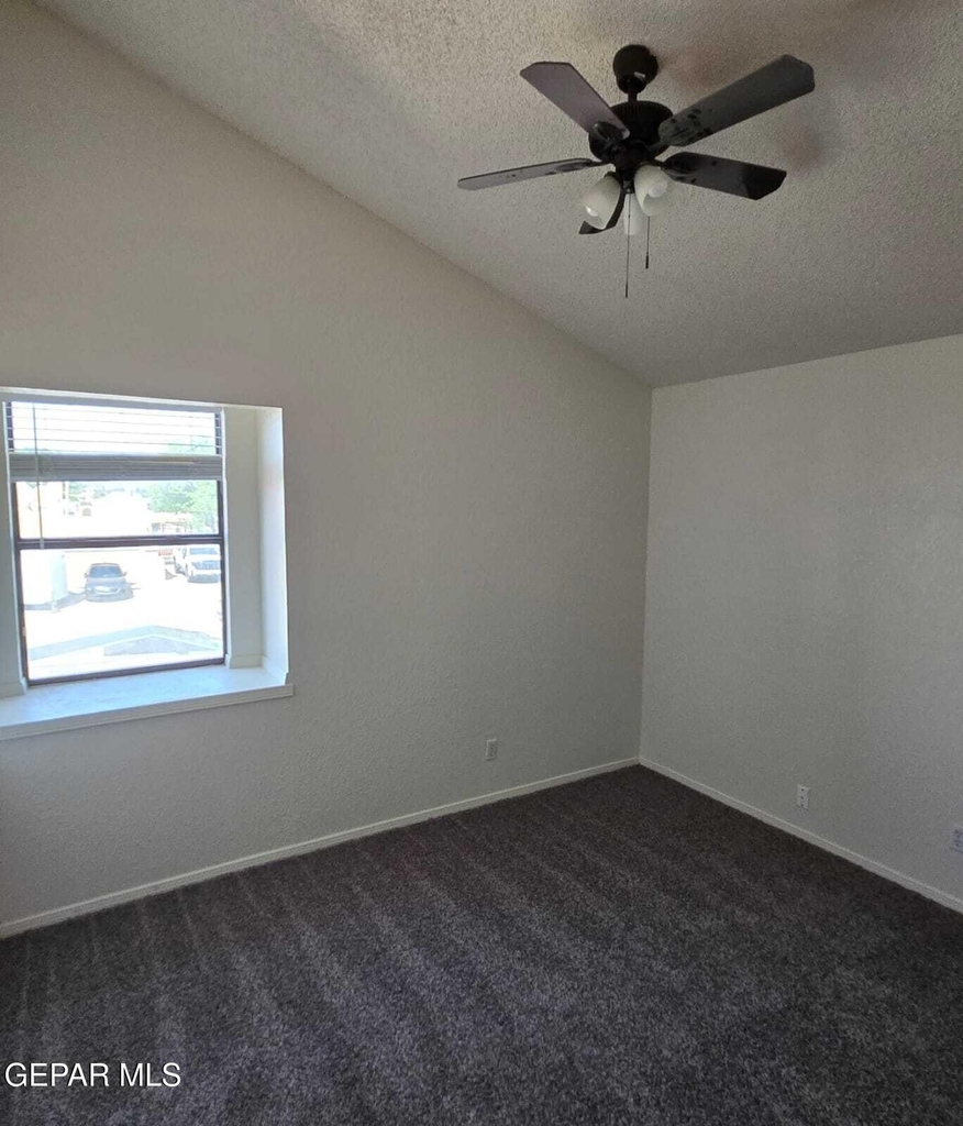 11920 Pueblo Del Rio Way - Photo 10