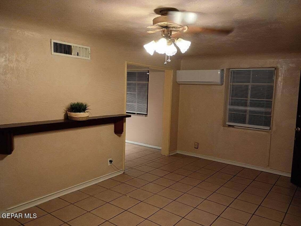 3208 Morehead Avenue - Photo 9