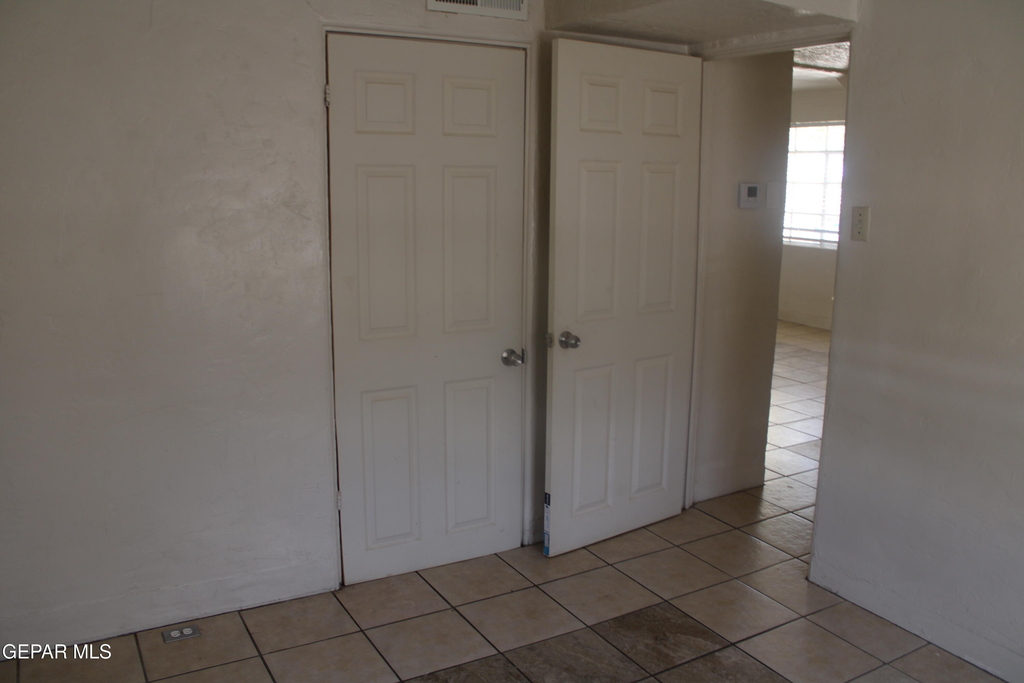 8421 Mercury Street - Photo 8