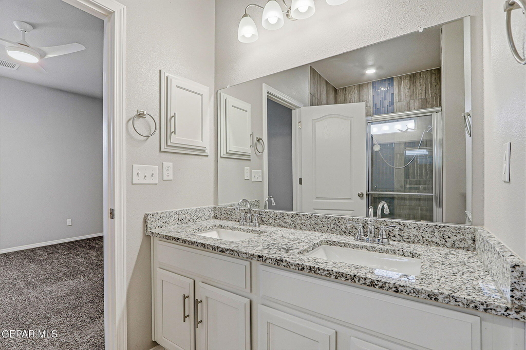 12365 Desert Vista Avenue - Photo 24