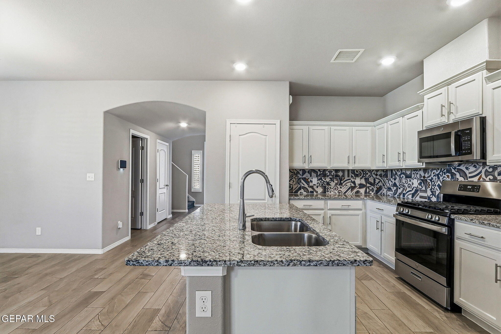 12365 Desert Vista Avenue - Photo 10