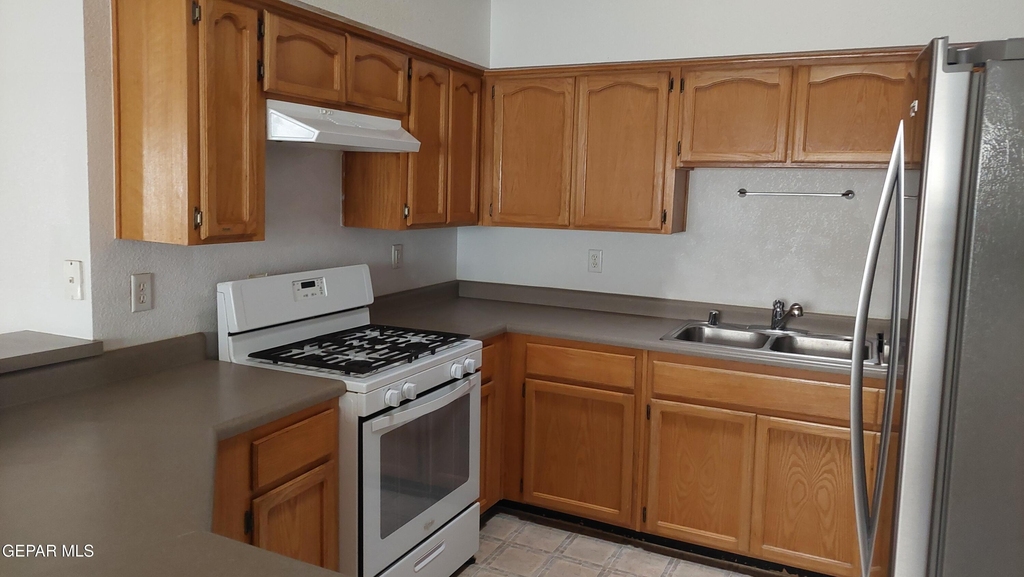 12641 Tierra Tigre Avenue - Photo 8