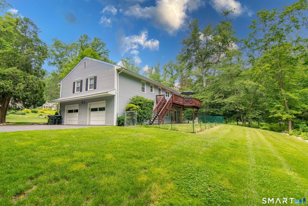 113 Dogwood Lane - Photo 2