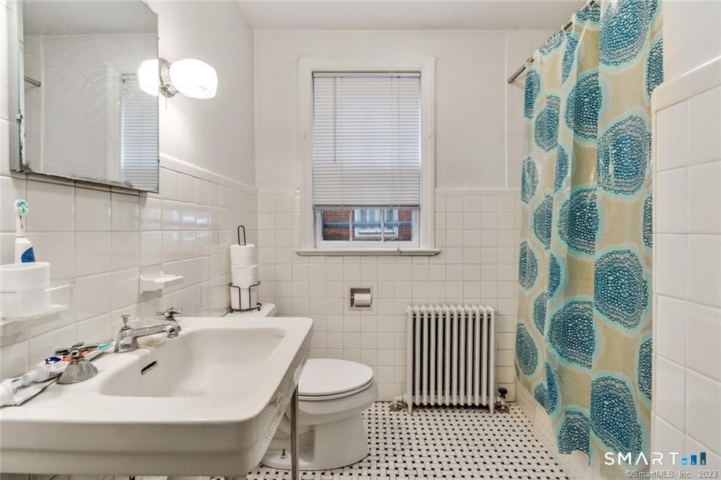 239 Bradley Street - Photo 10