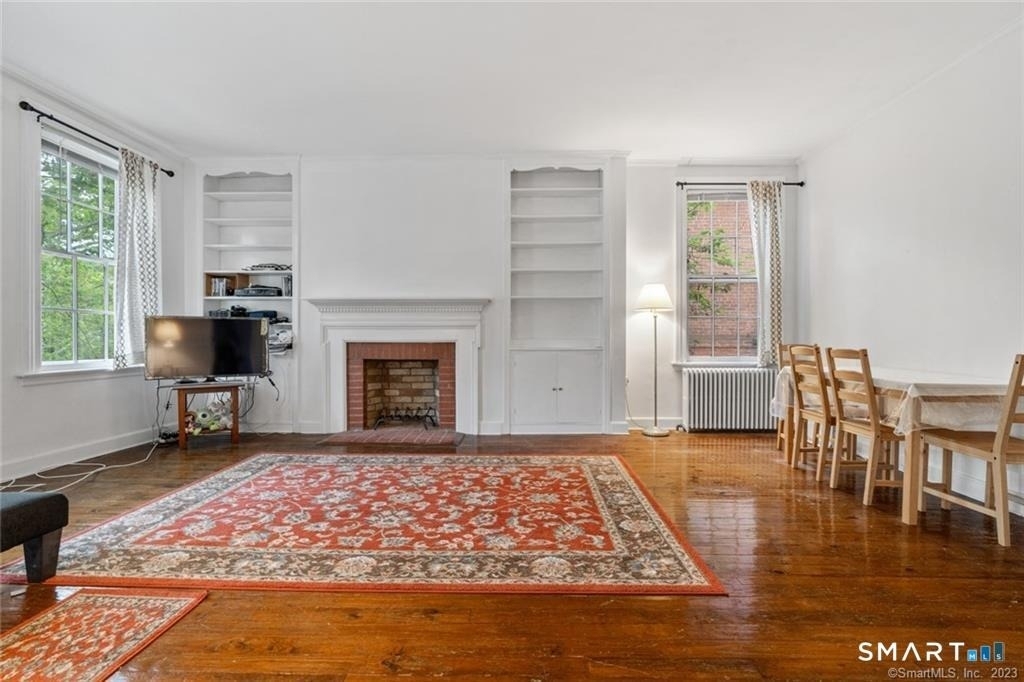 239 Bradley Street - Photo 1
