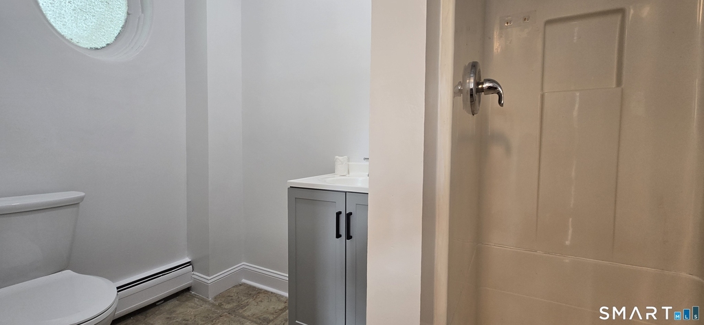 221 Broadway - Photo 7