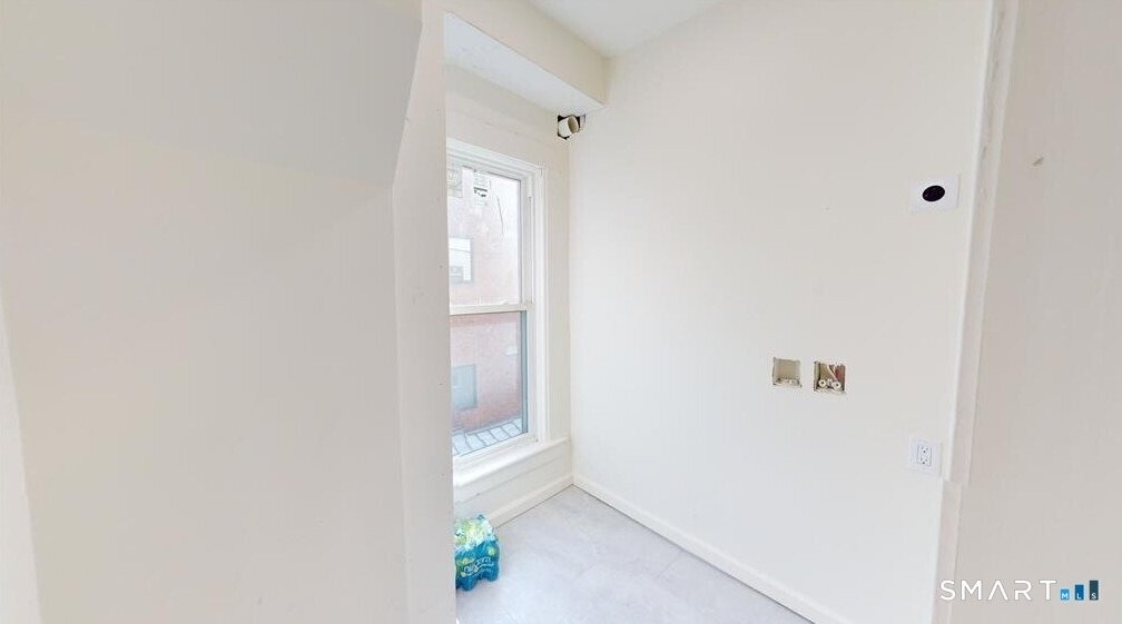 736 Main Street - Photo 7