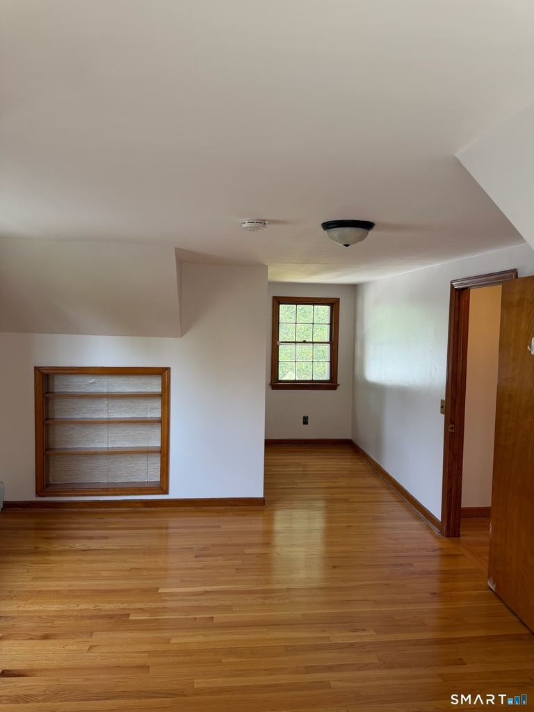 25 Ludlow Manor - Photo 9