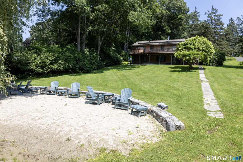 18 Pinewood Shores - Photo 8
