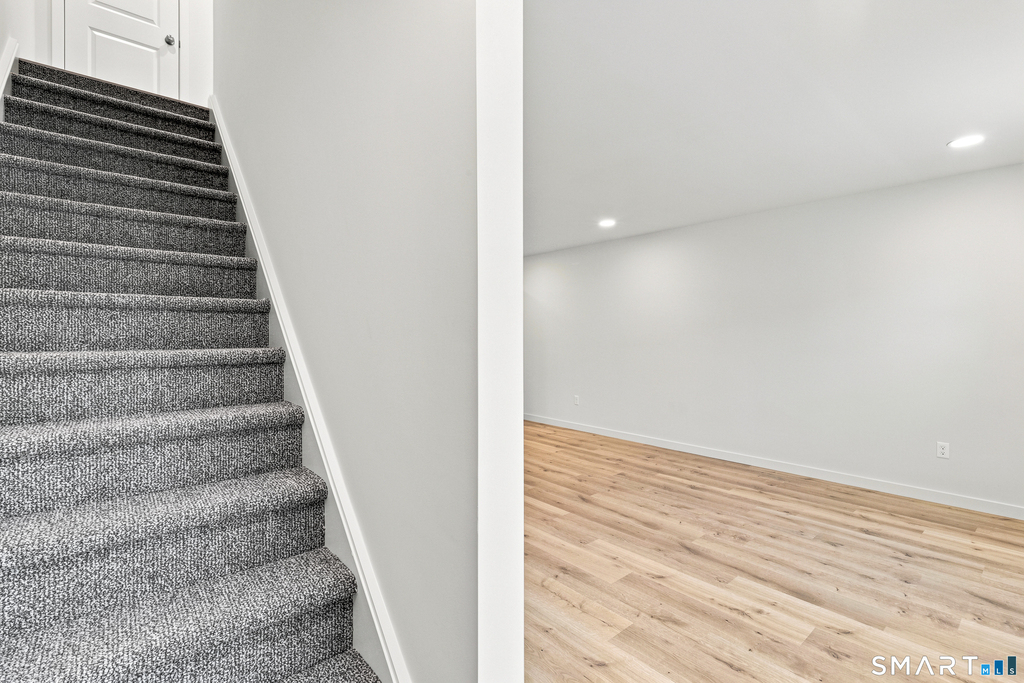 203 Amston Road - Photo 17