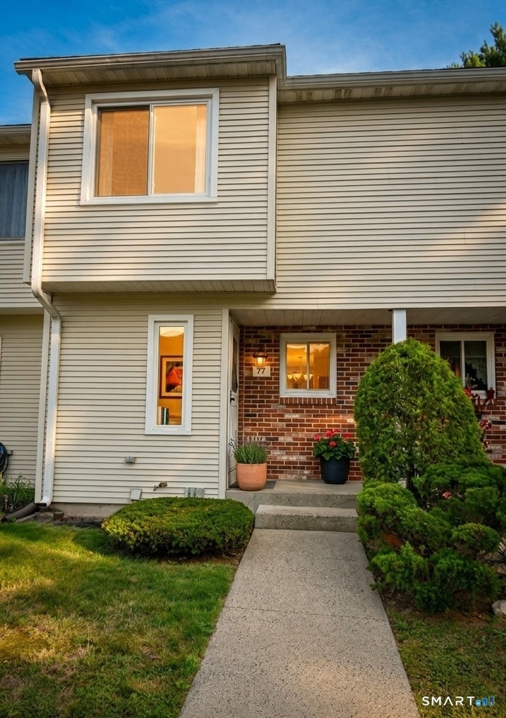 410 Emmett Street - Photo 1