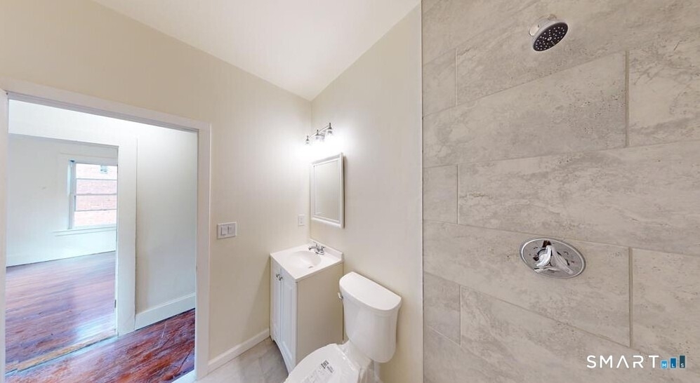 736 Main Street - Photo 11
