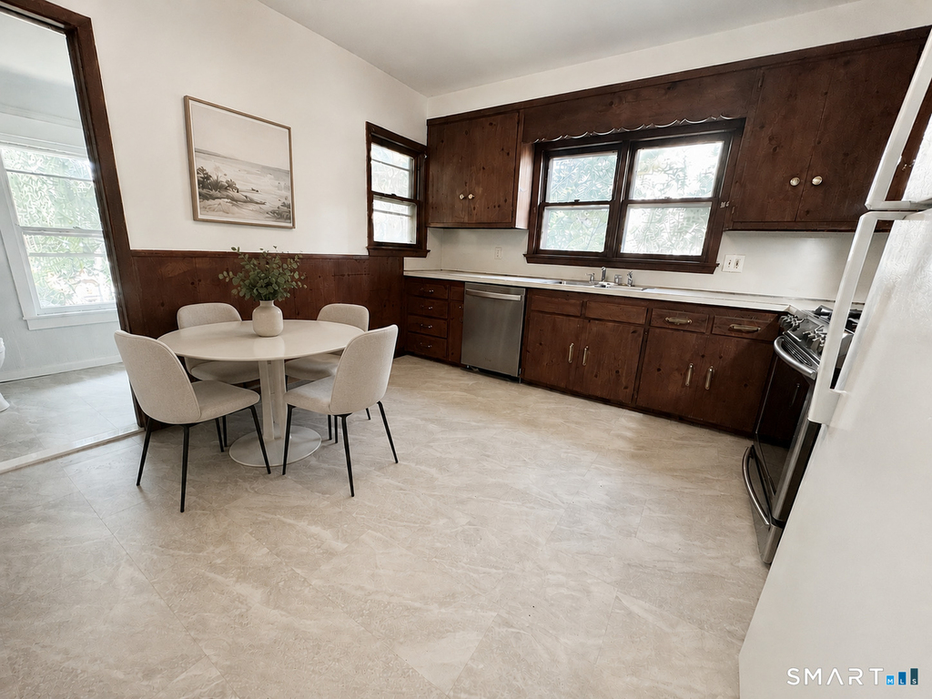 23 Quintard Avenue - Photo 2