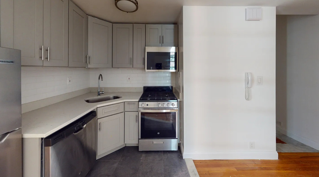 East 38th Street - Photo 0