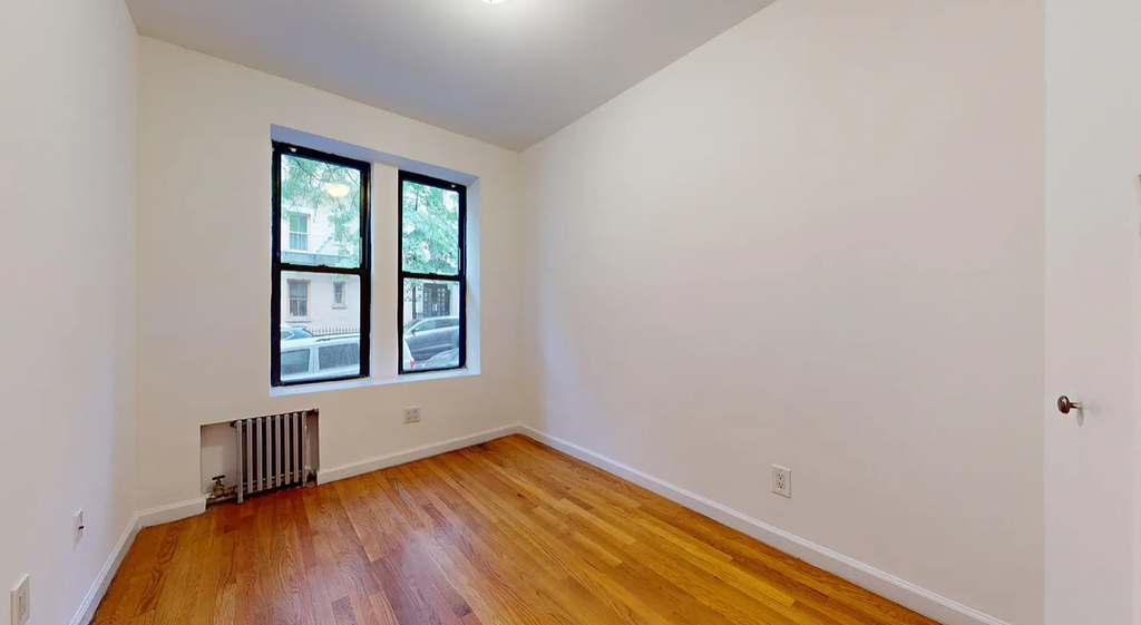 East 65th  Street - Photo 3