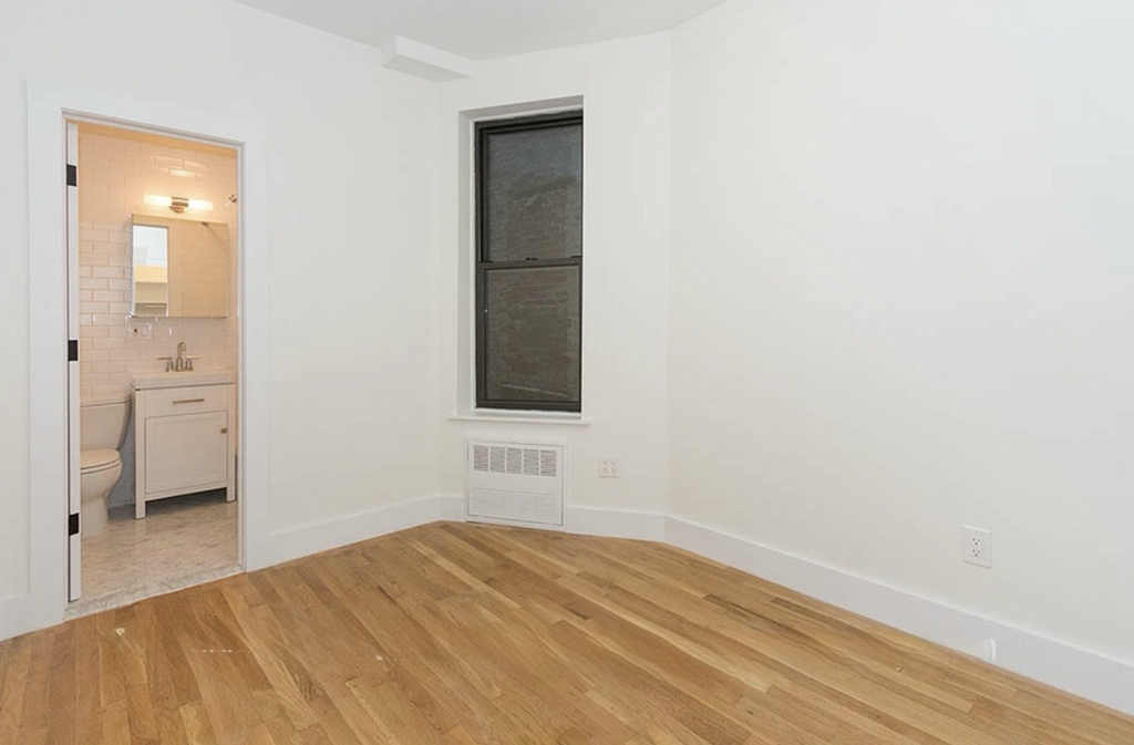 East 89th Street york ave and 1st ave - Photo 2