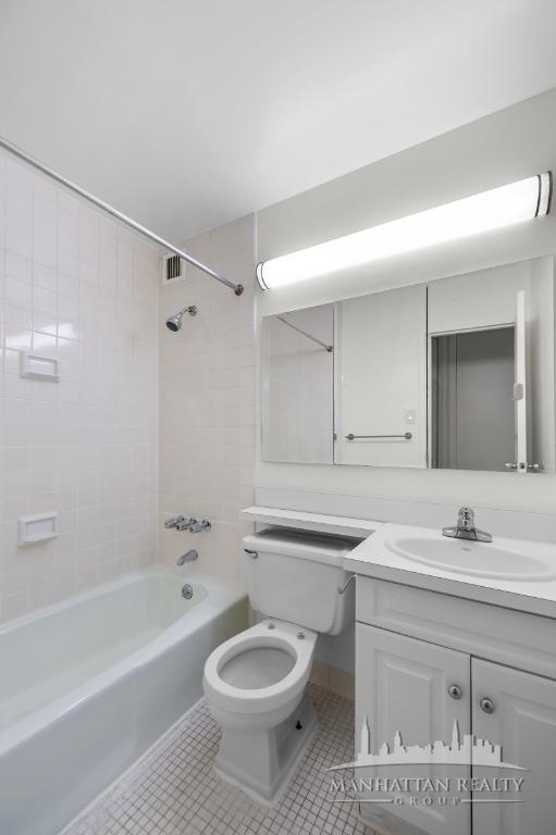 Astor Pl - Photo 3