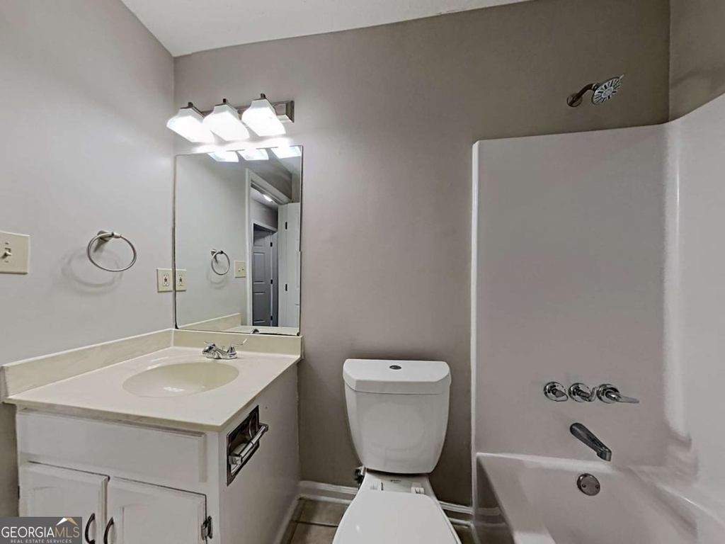 968 Country Oaks Court - Photo 34
