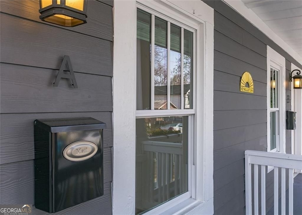 62 Chester Avenue Se - Photo 5