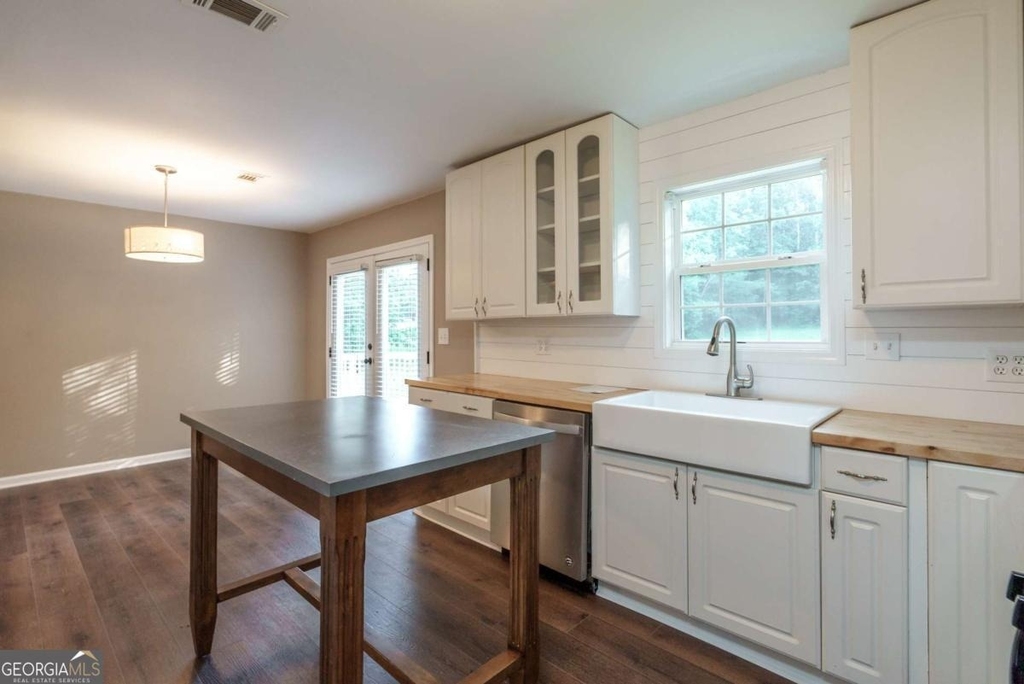 3322 Dewey Hogan Road - Photo 15
