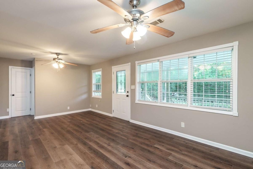 3322 Dewey Hogan Road - Photo 6