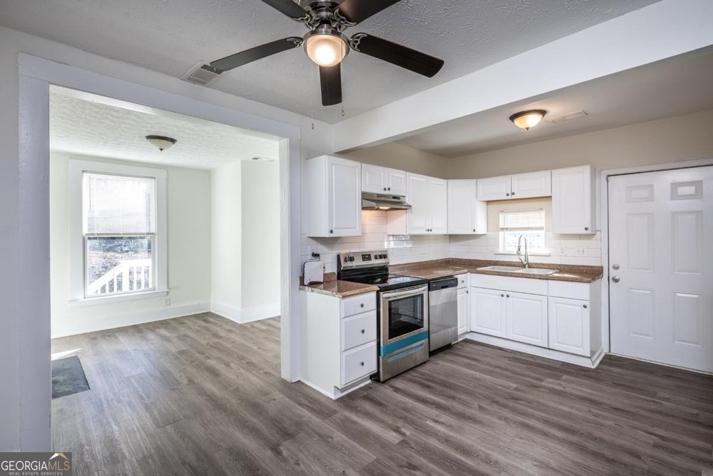 404 Paines Avenue Nw - Photo 4