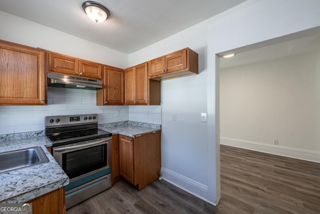 406 Paines Avenue Nw - Photo 1