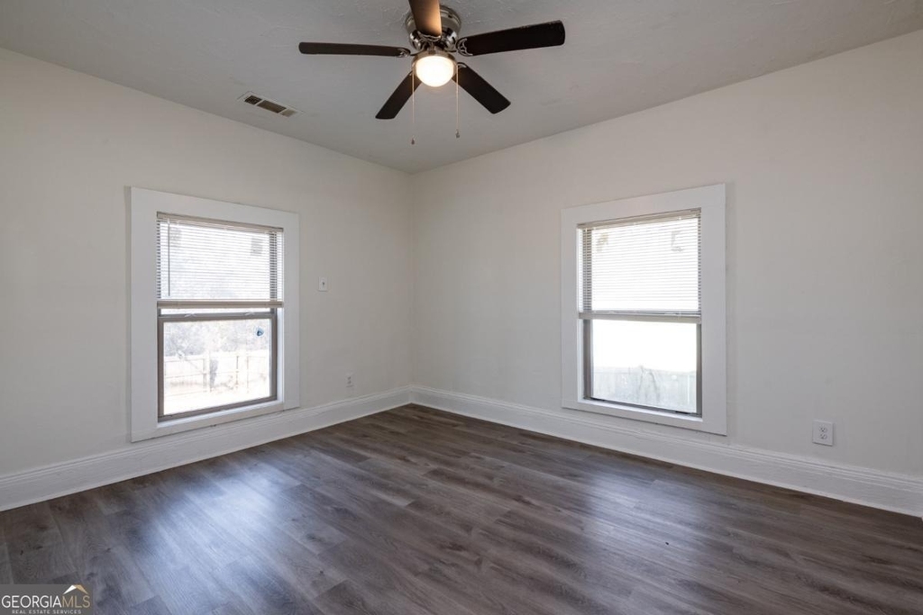 406 Paines Avenue Nw - Photo 11