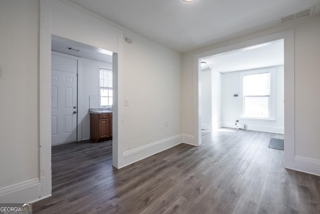 406 Paines Avenue Nw - Photo 10