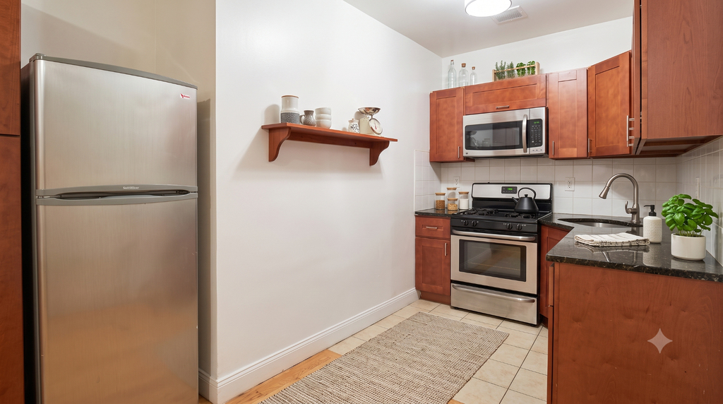 280 Ft Washington Avenue - Photo 7
