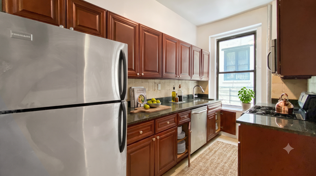 250 Ft Washington Avenue - Photo 10