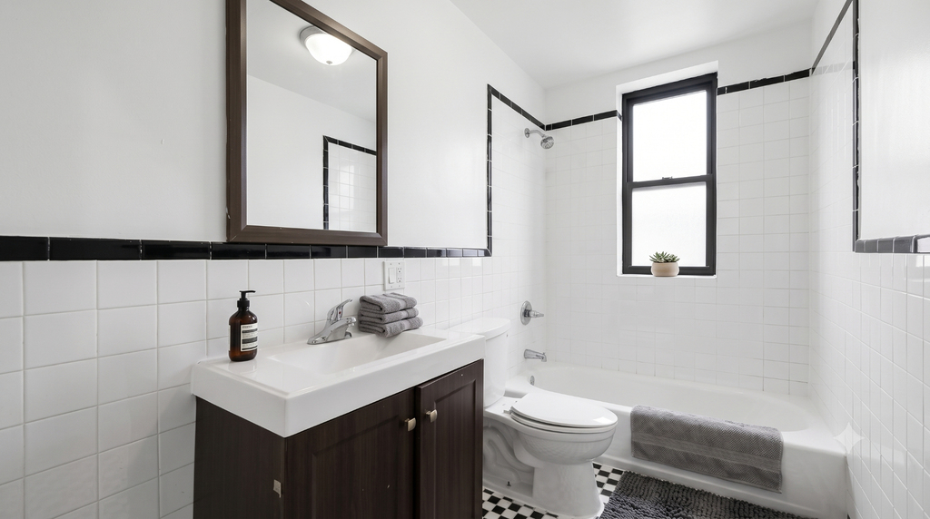 188 Claremont Avenue - Photo 9