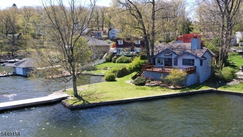 25 Lines Ave - Photo 0