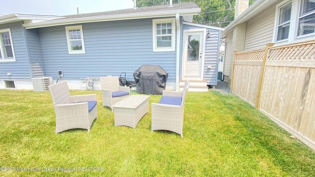 512 5th Avenue - Photo 18