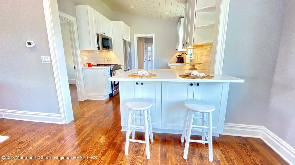 512 5th Avenue - Photo 7