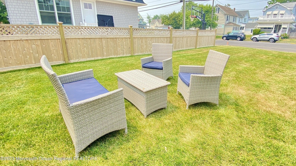512 5th Avenue - Photo 17