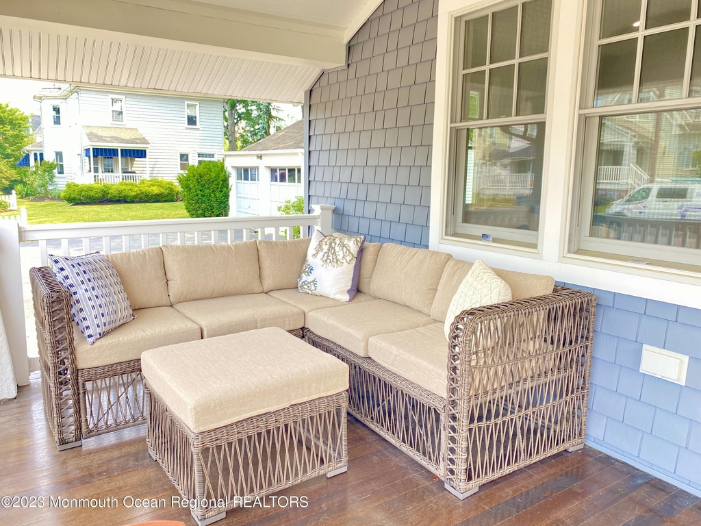 512 5th Avenue - Photo 3