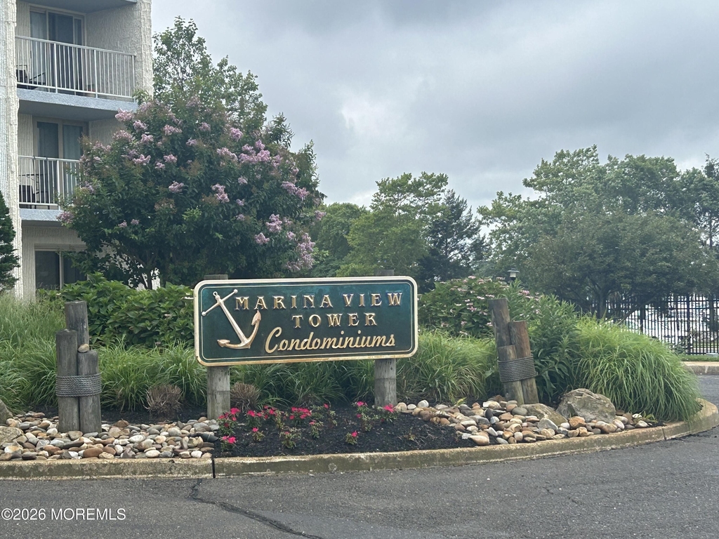 1000 River Road - Photo 1