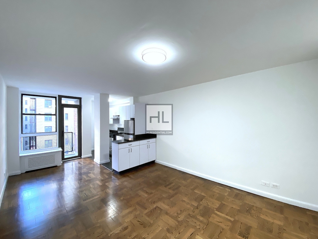 East 35 Street - Photo 0
