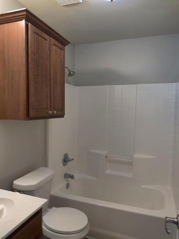 204 Bayfield Drive - Photo 4