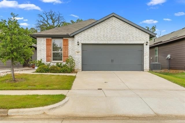 585 Concho Street - Photo 2