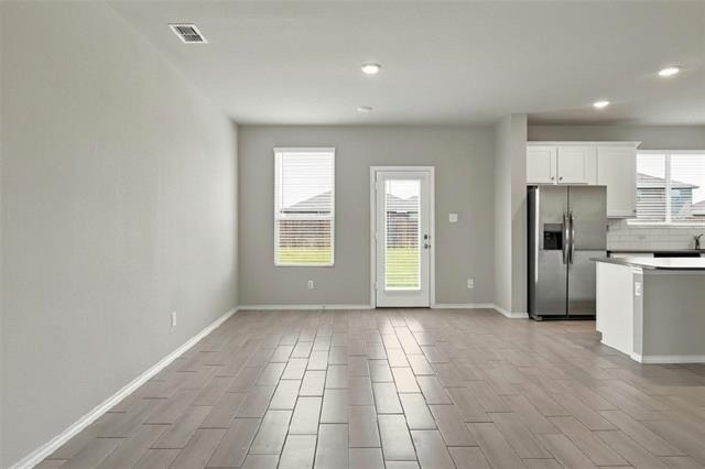 944 Ravenwood Lane - Photo 8
