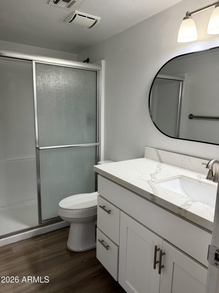 700 W University Drive - Photo 9