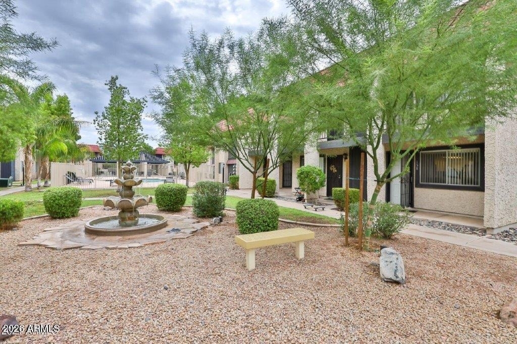700 W University Drive - Photo 19