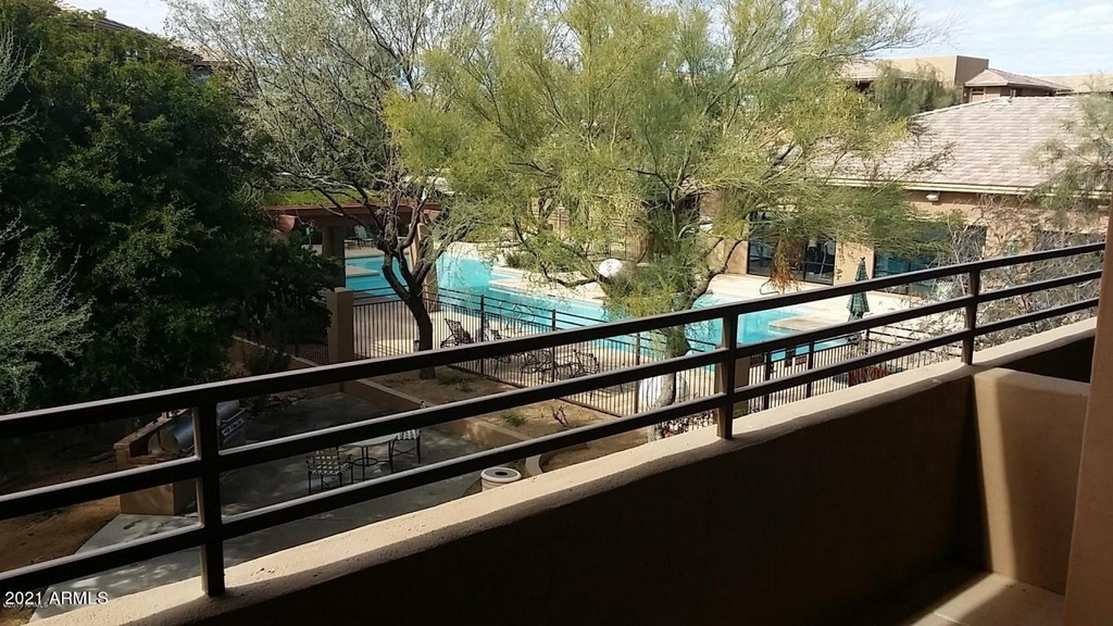 20100 N 78th Place - Photo 12