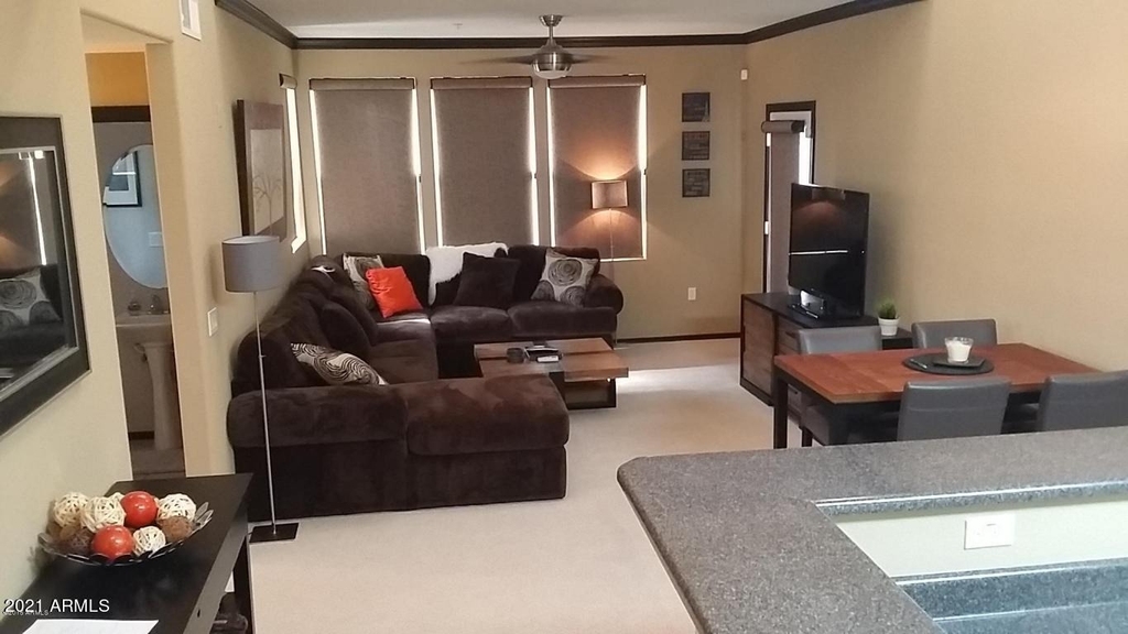 20100 N 78th Place - Photo 3