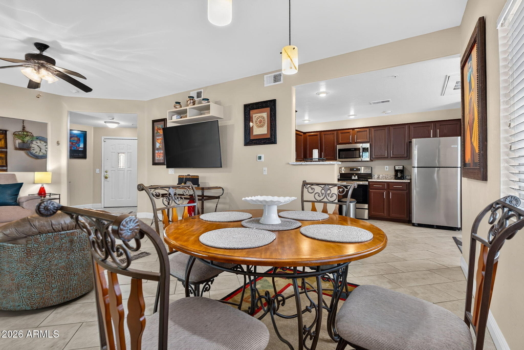 16801 N 94th Street - Photo 7